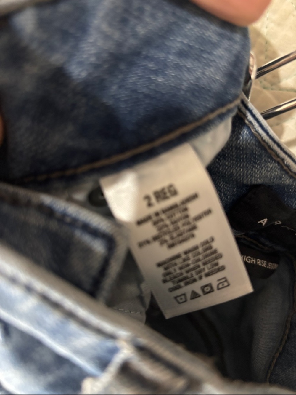 Aeropostale Women's Medium Blue High-Rise Skinny Jeans - Picture 3 of 9